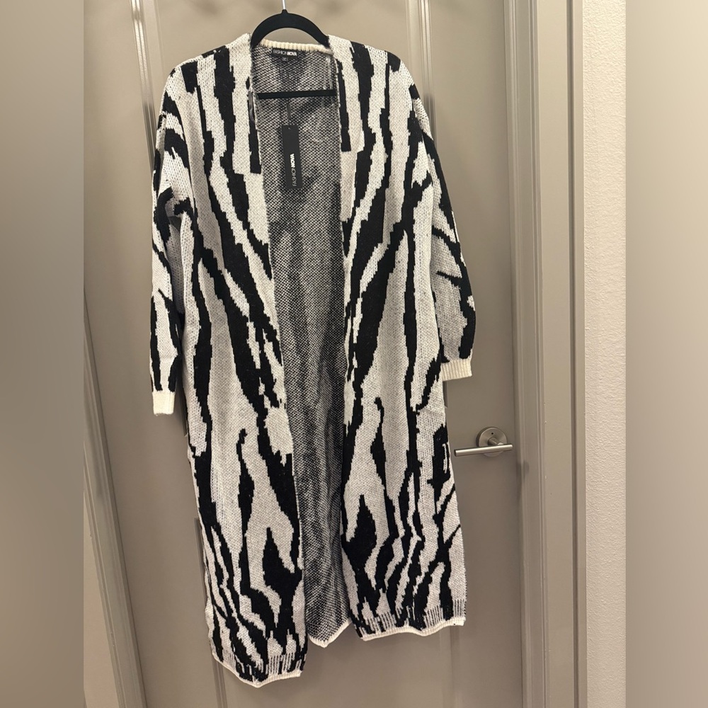 Fashion Nova Dangerously Fierce Cardigan - Grey/combo Print Women Sweater